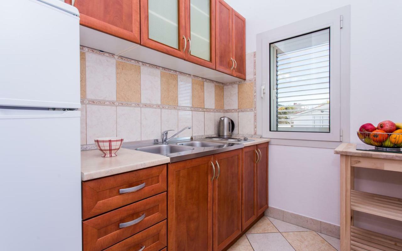 Apartments Luka Baška Eksteriør billede